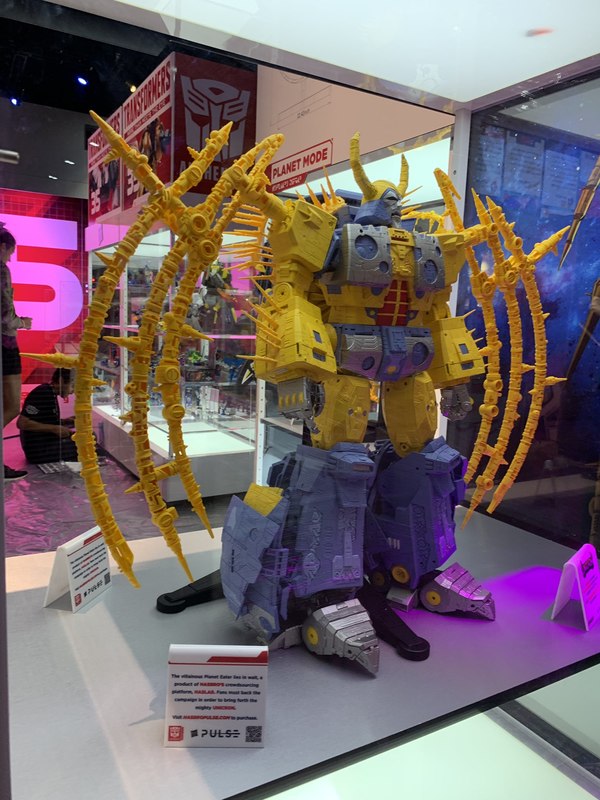 Sdcc 2019 Haslab Giant Unicron Prototype On Display At The Hasbro Booth  (3 of 4)